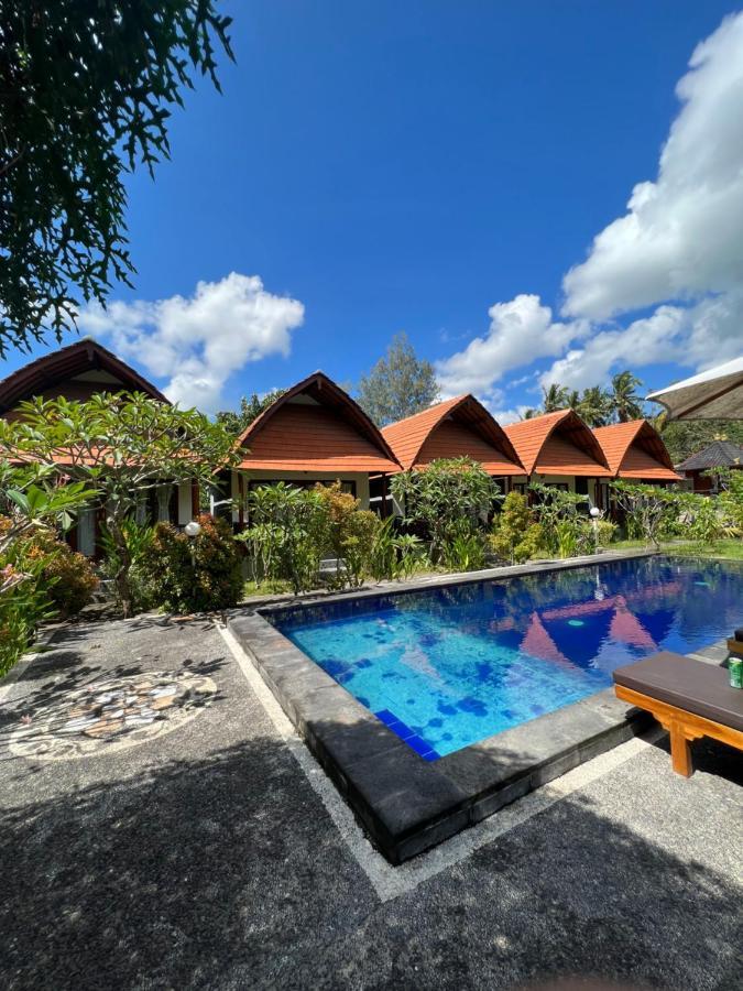 Sindhu Mesari Bungalow Toyapakeh Εξωτερικό φωτογραφία