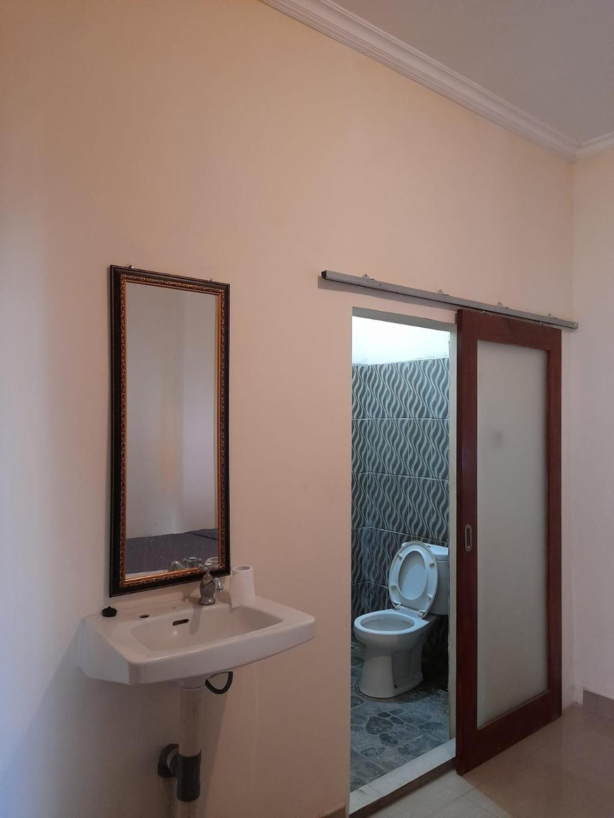 Sindhu Mesari Bungalow Toyapakeh Εξωτερικό φωτογραφία